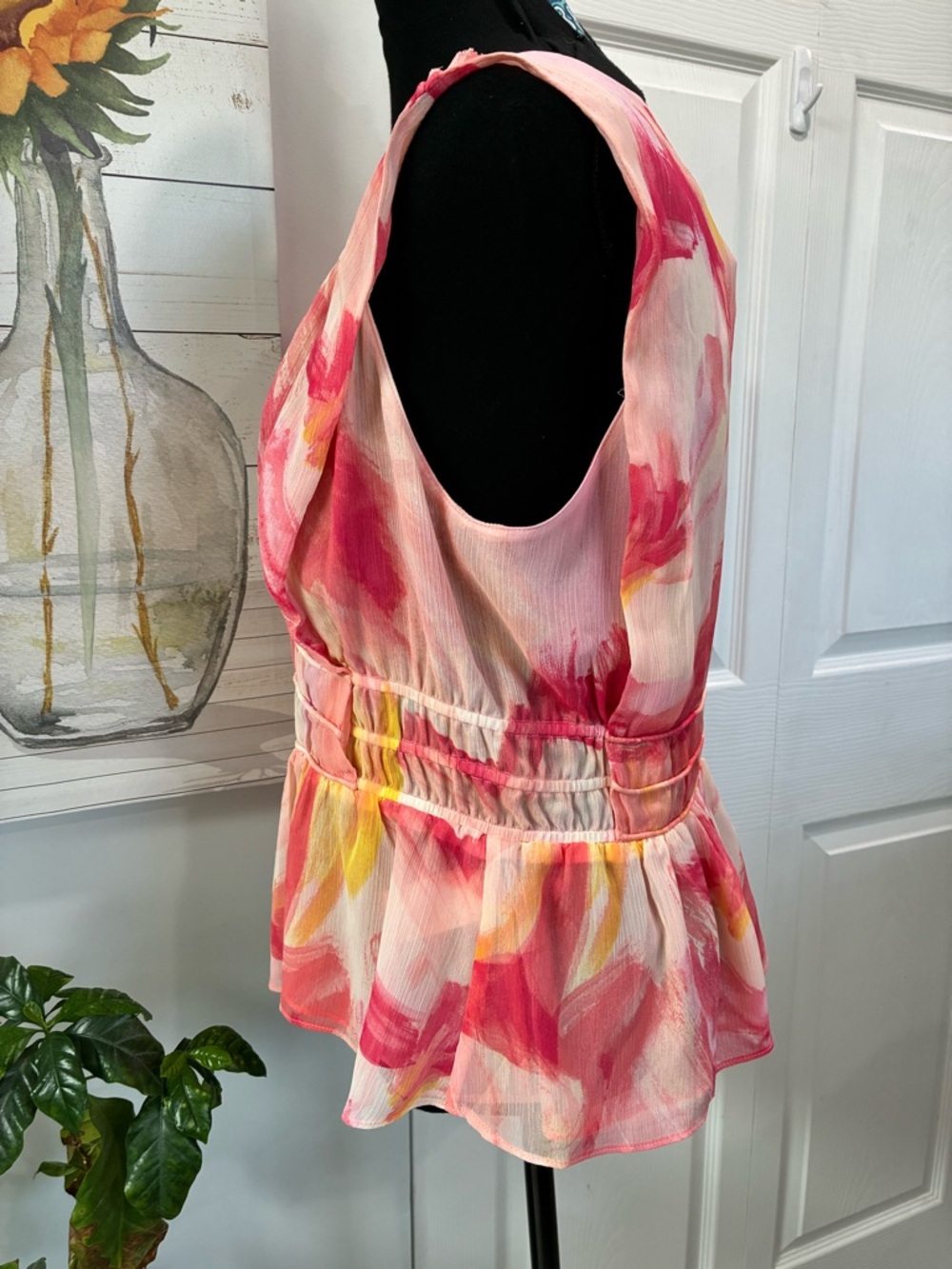 White House Black Market Pink & Yellow Watercolor V-Neck Peplum Blouse - Picture 3 of 6